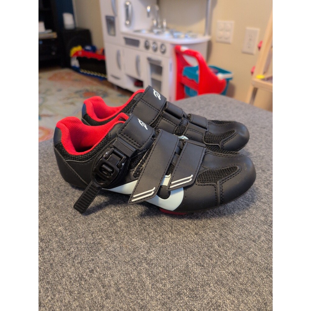 EUC Peloton cycling bike shoes with look delta cleats EU 38 US women's 7